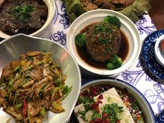 -卢大鲜鱼头捞饭(美利广场店)