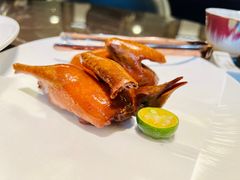 -海派悦庭·海胆烧麦·新融合菜(凯德广场店)