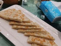 葱花饼-老六饭店(翠通路店)