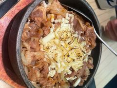 石锅温泉蛋辣牛肉芝士饭-沼津港精致料理·寿喜烧·烧鸟(漕河泾印象城店)