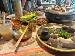 -草家酱蟹炭火烤肉店(珲春南路一店)