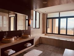 -海南清水湾莱佛士酒店