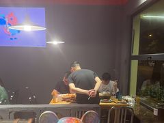 -黄尚皇小龙虾-螃蟹-烧烤工坊(皇后公园店)