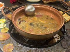 -老渔家·白族·石板烧.野生菌火锅(大理古城叶榆路店)