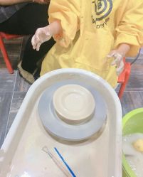 -泥娃娃DIY陶吧(易生活购物公园店)