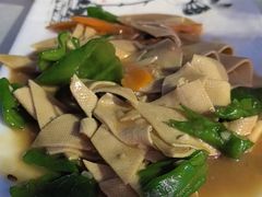 -羊家胡同·龙虾烧烤火锅(龙汇路店)