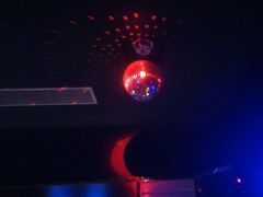 -温莎KTV(珠江路店)