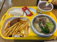 -蓉李记成都名小吃(武汉菱角湖万达店)