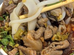 -中山牛肉肥肠粉面馆(军工社区店)