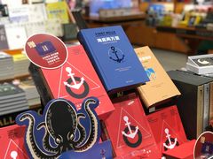 -西西弗书店&矢量咖啡(凯德晶萃广场店)