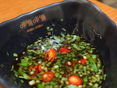 -呷哺呷哺(普陀乐购真北店)