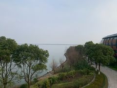 -上海滴水湖皇冠假日酒店