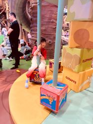 -卡通尼·Safari非洲探索乐园·生日会(金桥国际商业广场店)