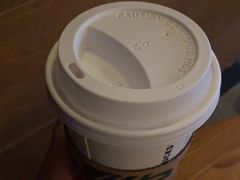 -星巴克(西藏路店)