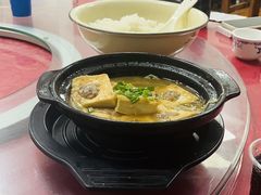 煎酿山水豆腐-华园农庄·特色炭烧鸡·北江河鲜