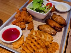 -菲滋意式餐厅(银泰百货金华江南店)