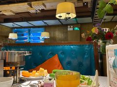 大堂-领鲜活海鲜榴莲自助火锅(东门店)