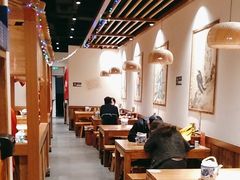 -先启半步颠小酒馆(嘉定万达店)