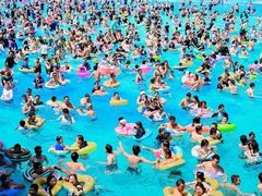 -欢乐水魔方水世界