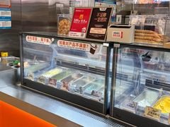 -极拉图·现制冰淇淋(大卫城店)