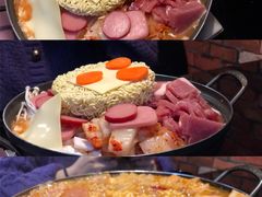 泡菜五花肉锅-炙韩料理·部队锅专门店