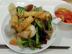 -感恩心素食馆(百世广场店)