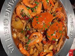 -胖哥俩肉蟹煲(华贸店)