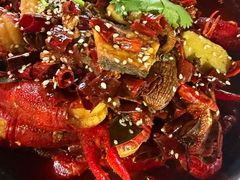 -二钳洞庭虾蟹·江湖菜(成都鹭岛店)