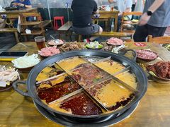 -正南齊北重庆老火锅(光华村直营店)