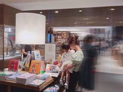 -茑屋书店(天目里店)