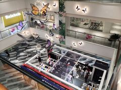 -百联临沂购物中心(临沂路店)