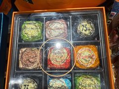 -VENCHI 闻绮(北京国贸商城店)