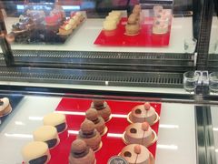 -Salon de The de Joel Robuchon(外滩18号店)