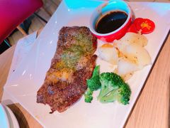 -必胜客(欧亚卖场店)