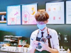 -星巴克(杭州西湖银泰1F店)