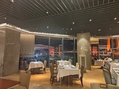 -武汉世茂希尔顿酒店·汇·全日餐厅