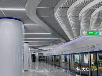 广州地铁 | 新开的18号线太好看了吧！