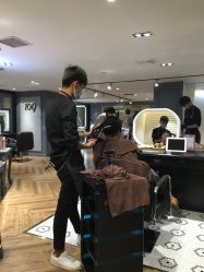 点击看大图 -109美发沙龙