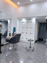-CACA HAIR SALON