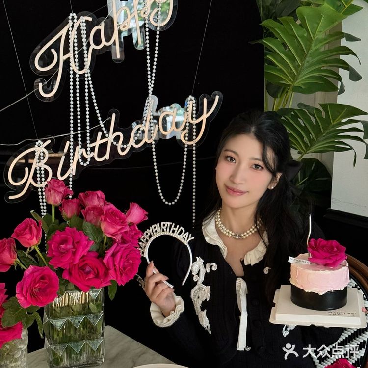 分享东阳生日餐厅🍴被鲜花包围的漂亮饭💐