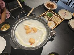 -牛牛和牛海鲜粥底火锅(长虹国际城店)