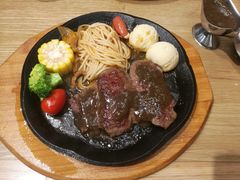 -豪约客牛排(百大奥莱店)