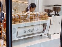 面包甜点陈列柜-% Arabica阿拉比卡咖啡(武康路店)