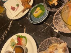 -半岛翡丽海鲜自助餐厅(观风亭店)