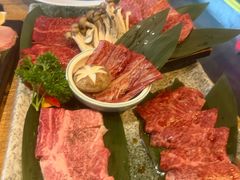 -炼火烤肉店