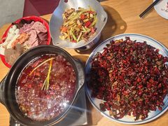 -嫩芽 ·地道重庆菜(十八梯露台夜景店)