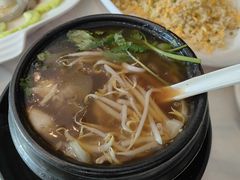 -光海鲜鱼翅餐厅(叻差拉披色路店)
