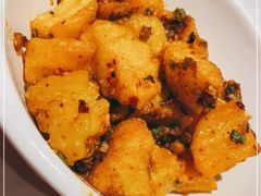 -渝是乎酸菜鱼(龙旗购物中心店)