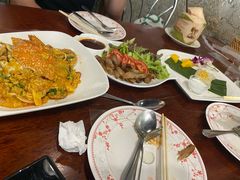 -Dang restaurant (patong phuket)