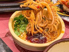 -牛YO寿喜烧·铁板烧和牛火锅自助(市府恒隆店)